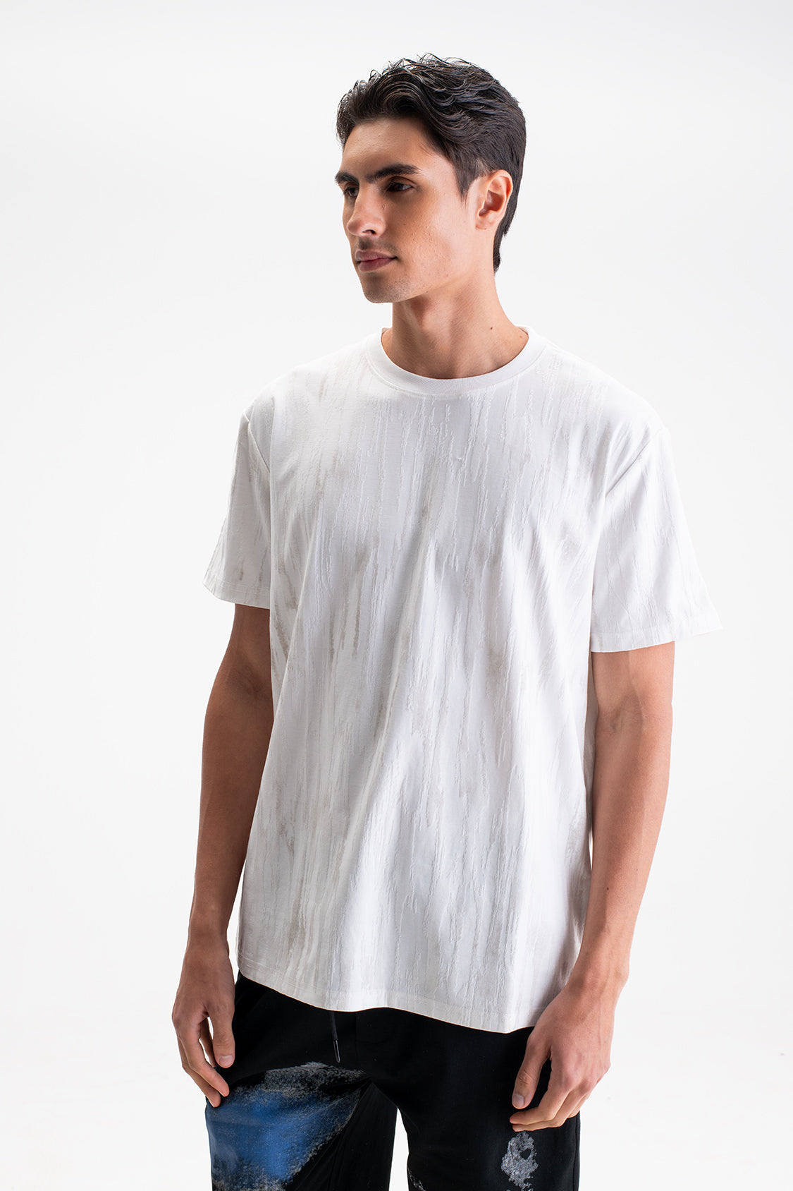 OVERSIZED TEXTURED T-SHIRT