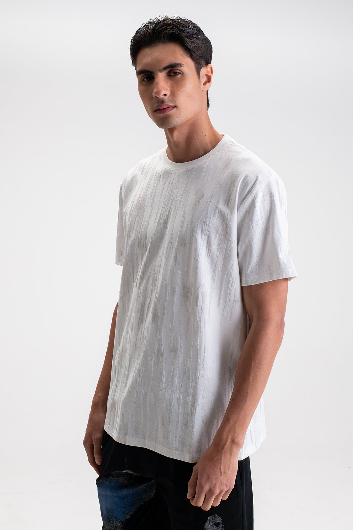 OVERSIZED TEXTURED T-SHIRT