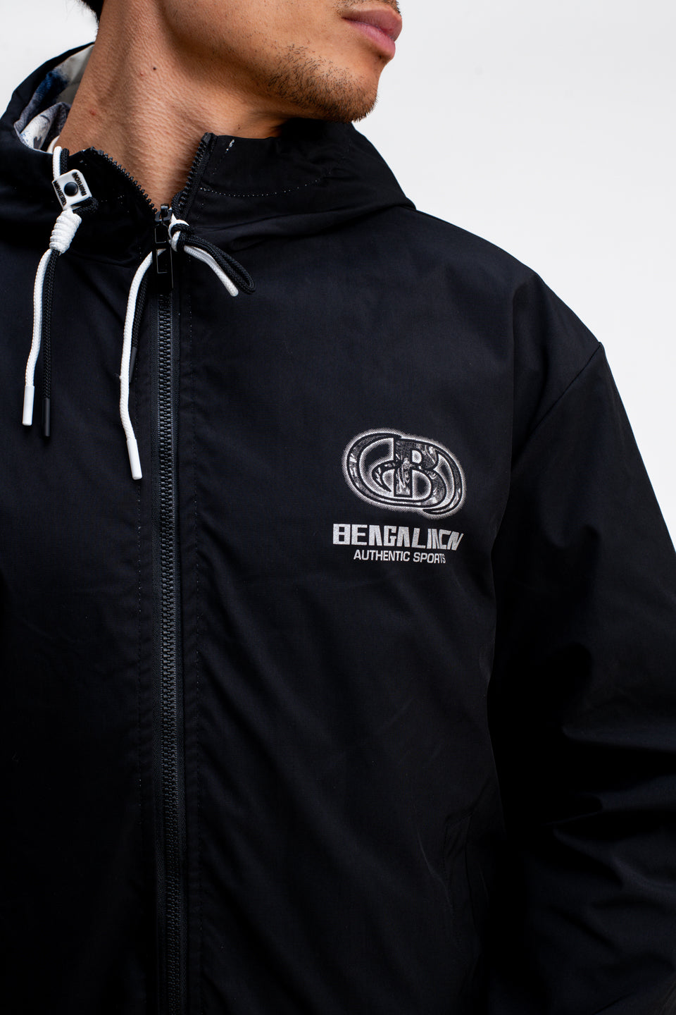 REVERSIBLE ABSTRACT PRINTED JACKET