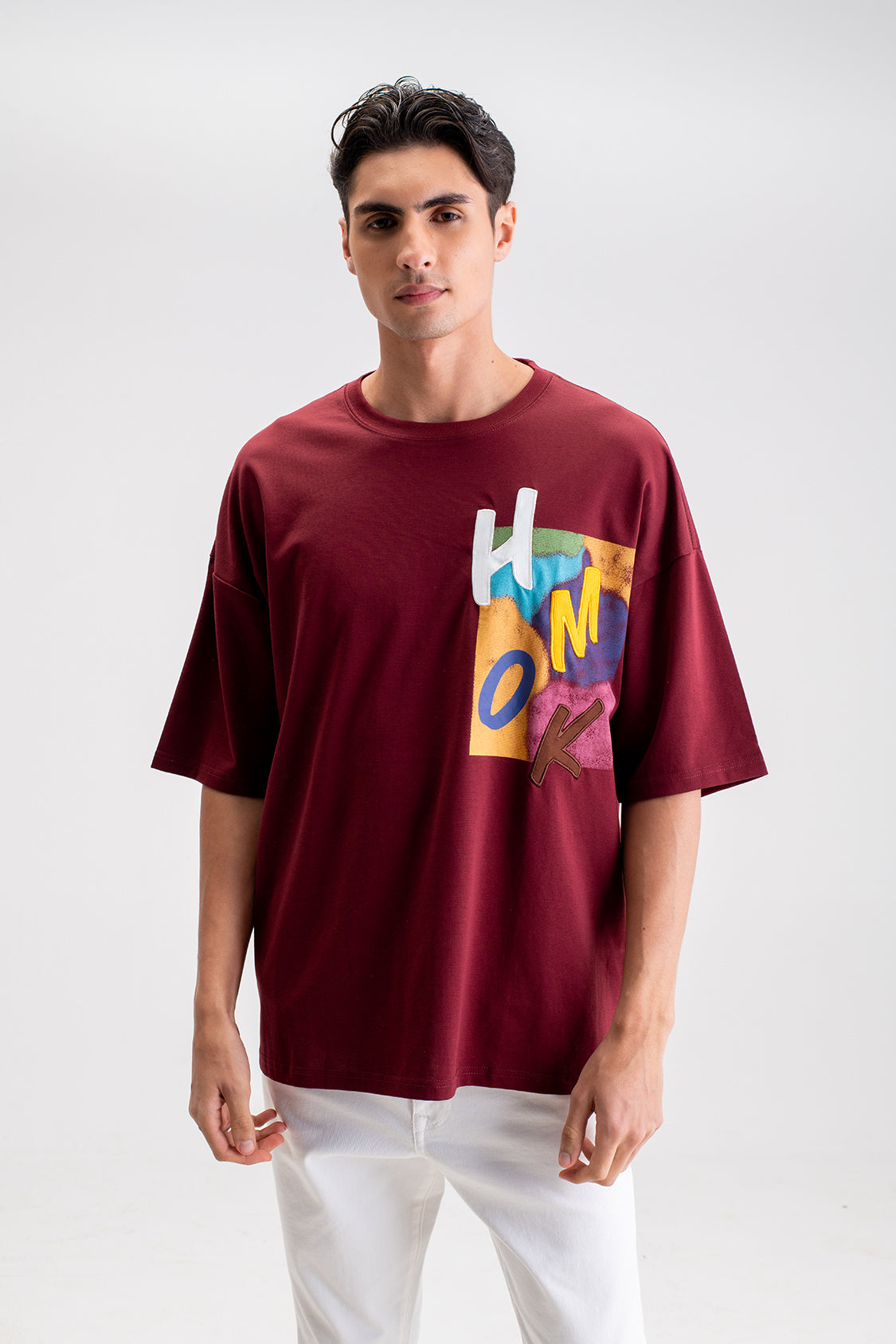 GRAPHIC PRINT OVERSIZED T-SHIRT