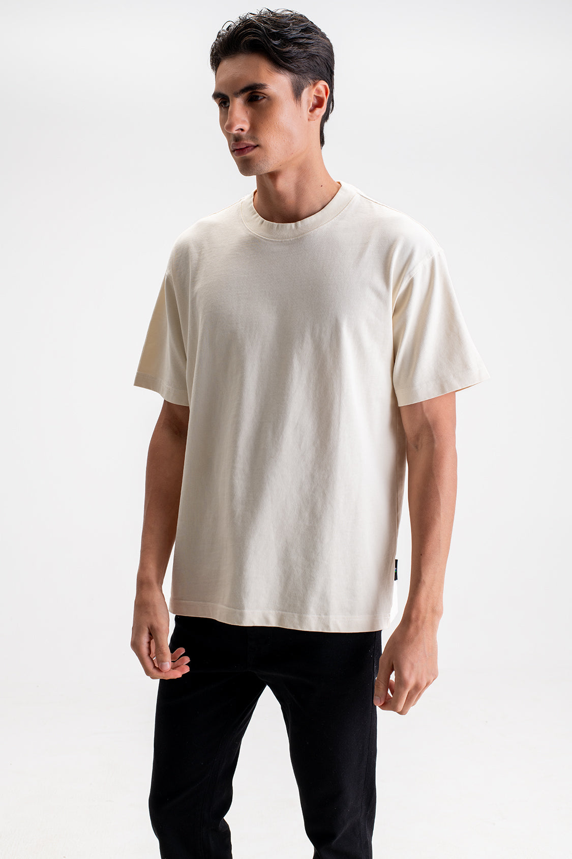 OVERSIZED PLAIN T-SHIRT