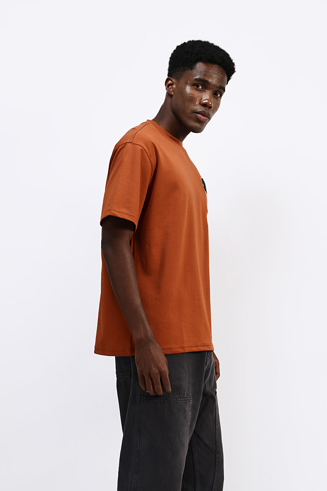 PATCH EMBROIDERED OVERSIZE TEES