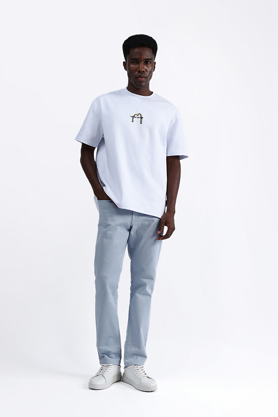 BACK EMBROIDERED OVERSIZE TEE