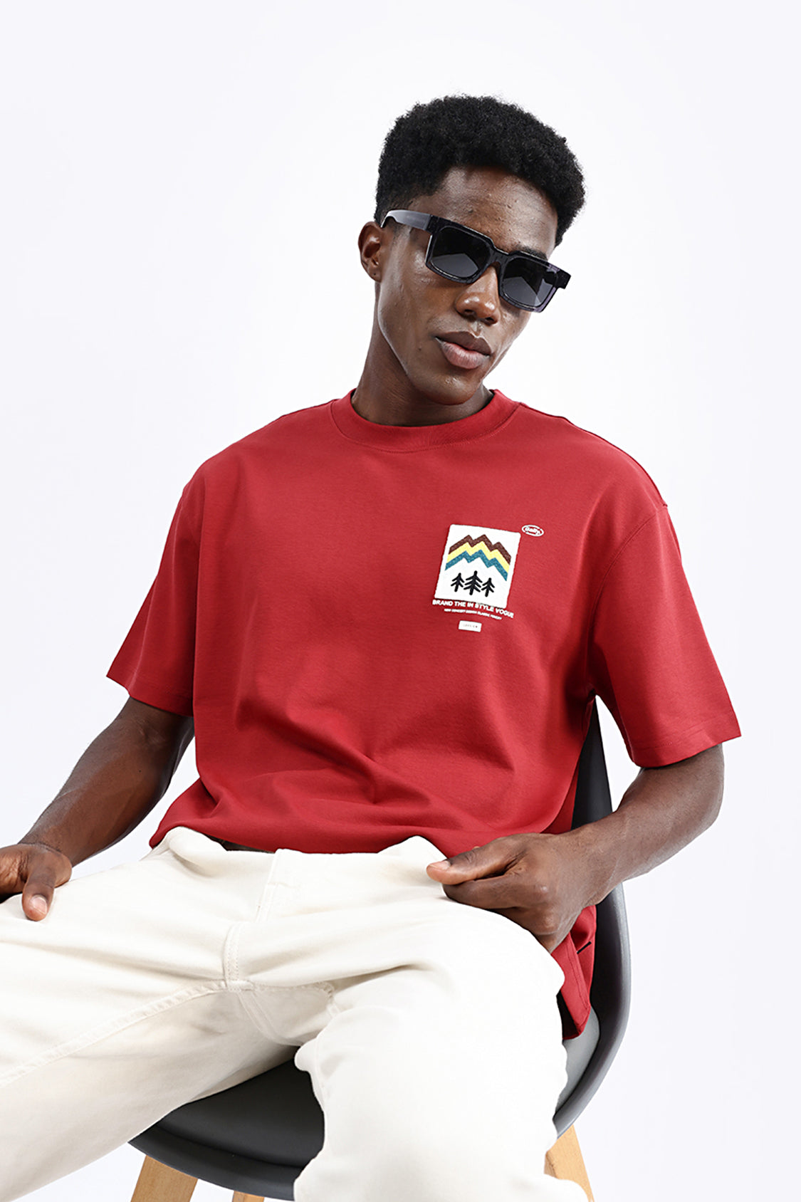 PATCH EMBROIDERED OVERSIZE TEE