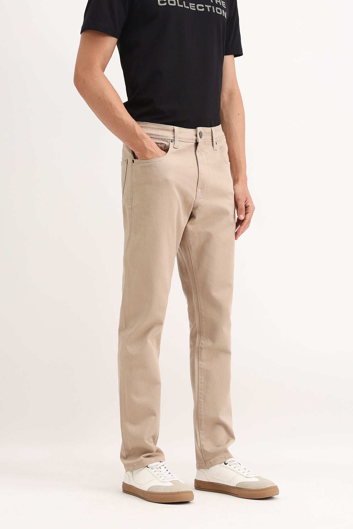 REGULAR FIT COLORED JEANS
