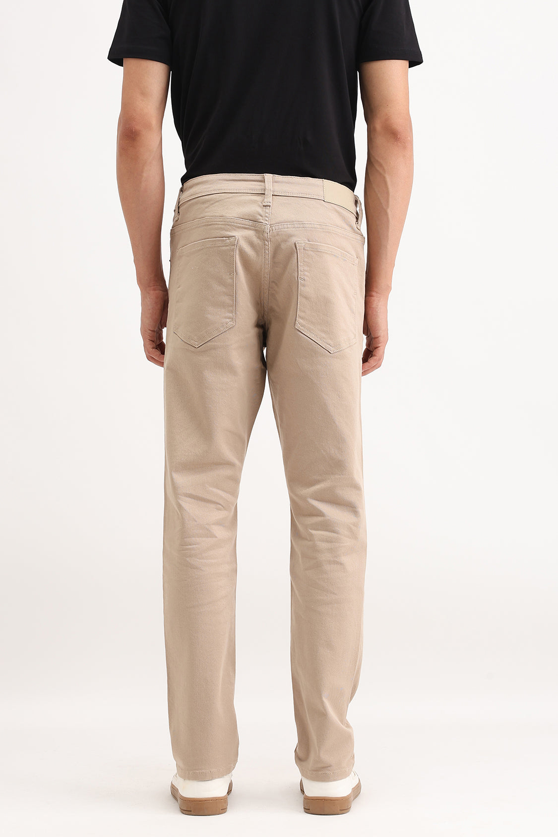 REGULAR FIT COLORED JEANS