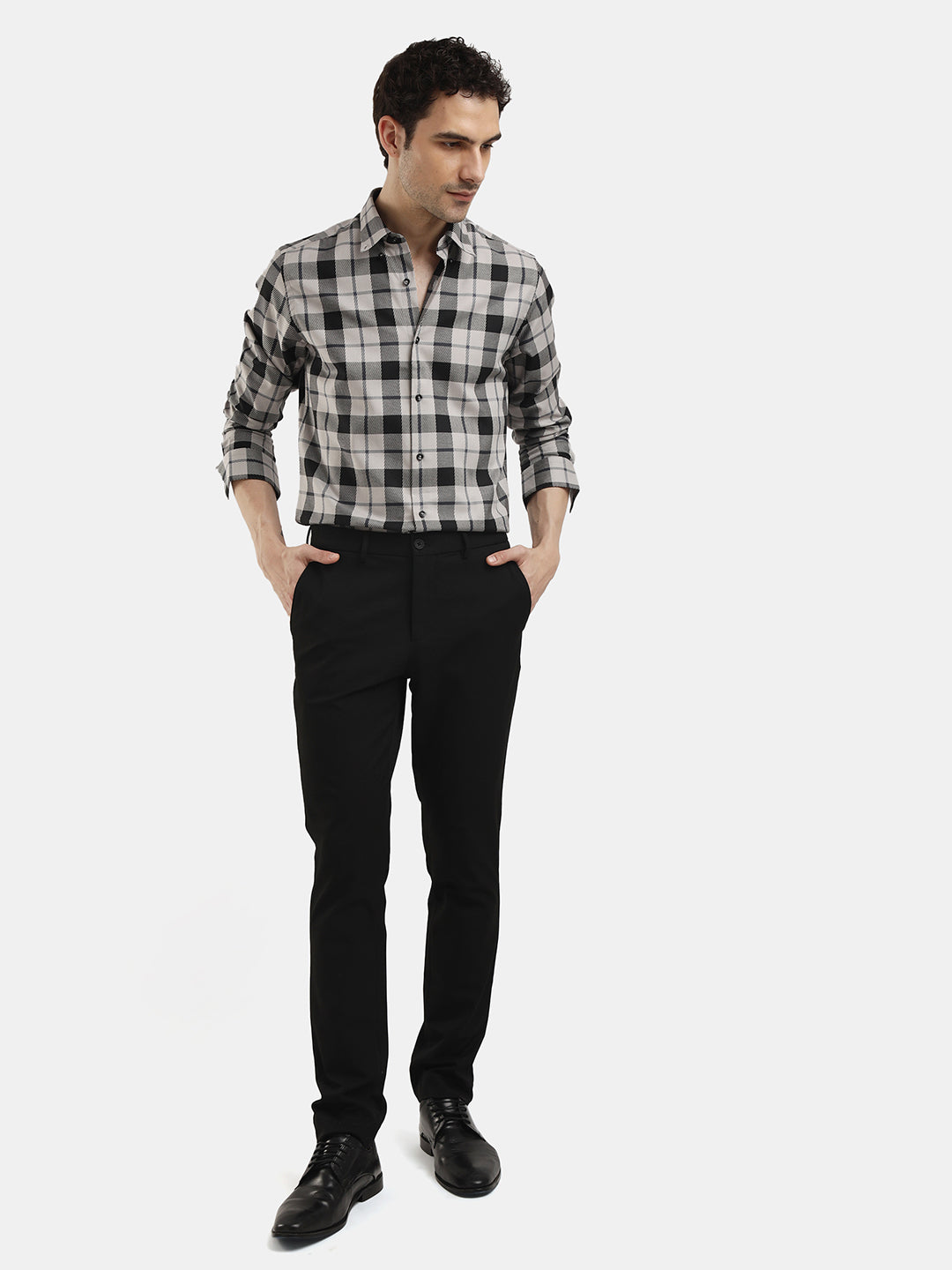 FULL SLEEVES CHECKED SHIRT