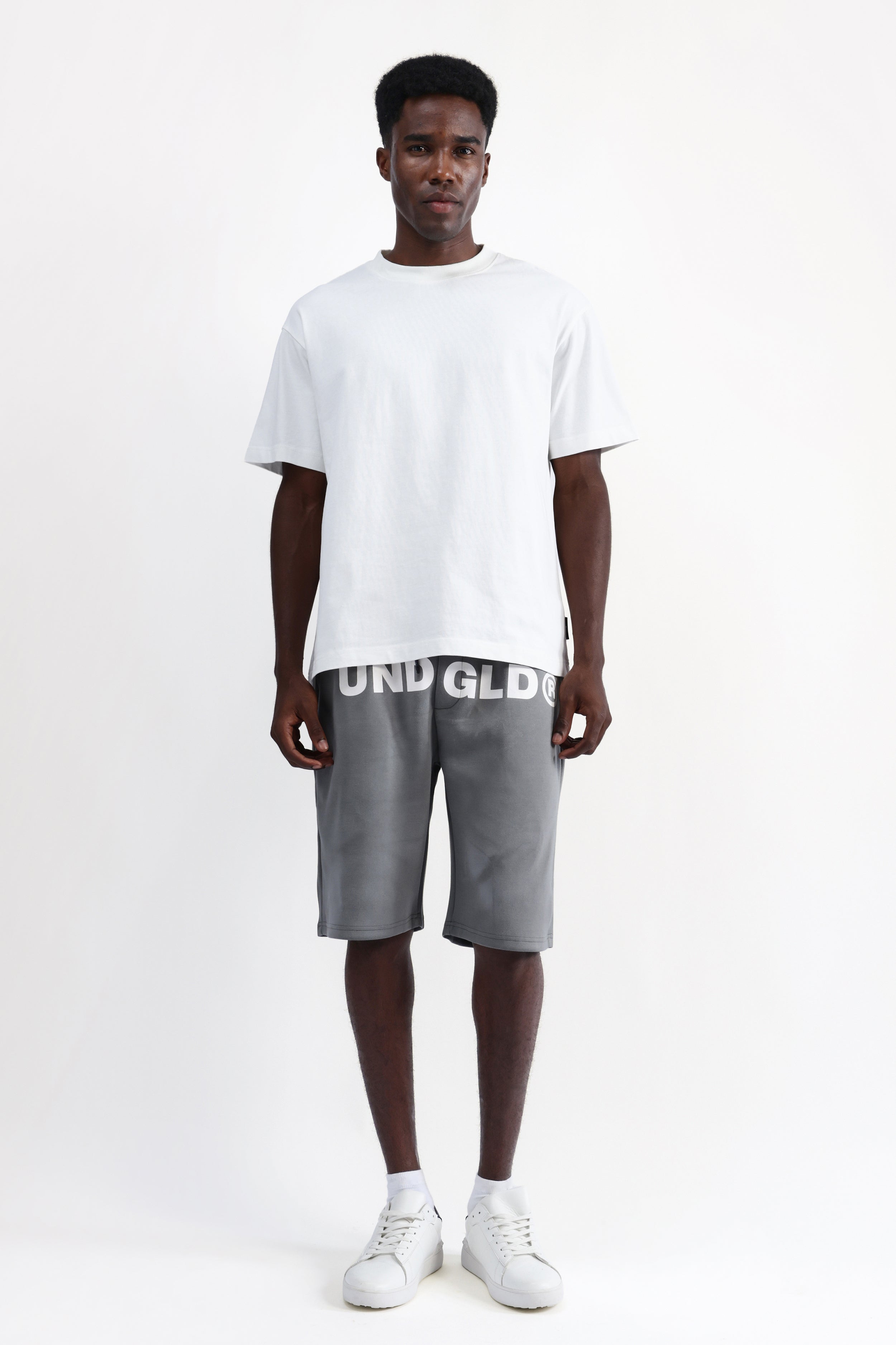OVERSIZED PLAIN T-SHIRT