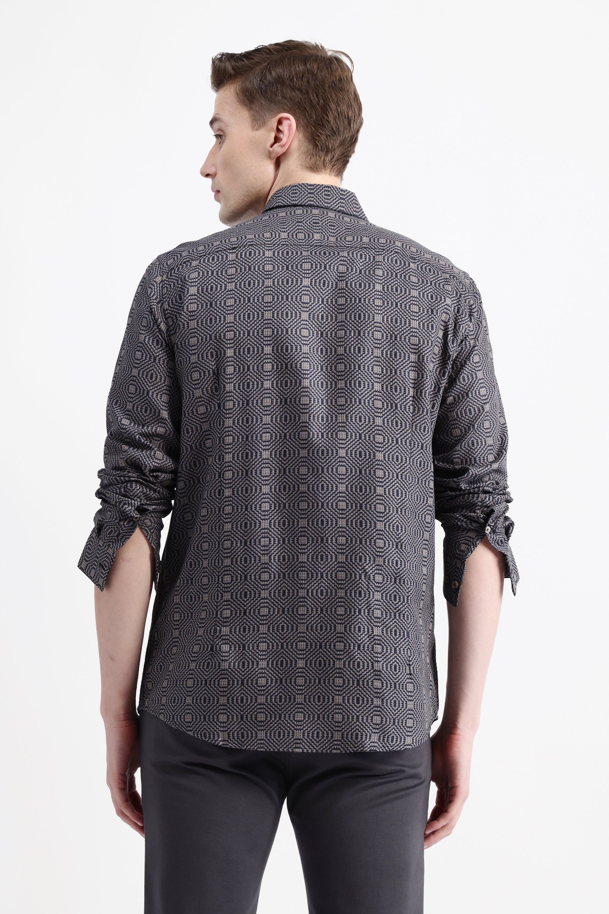 GEOMETRIC JACQUARD SHIRT
