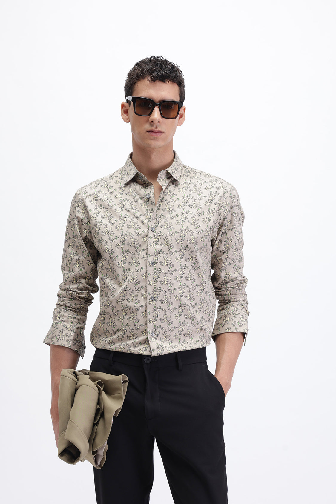 FLORAL PRINT SLIM FIT SHIRT