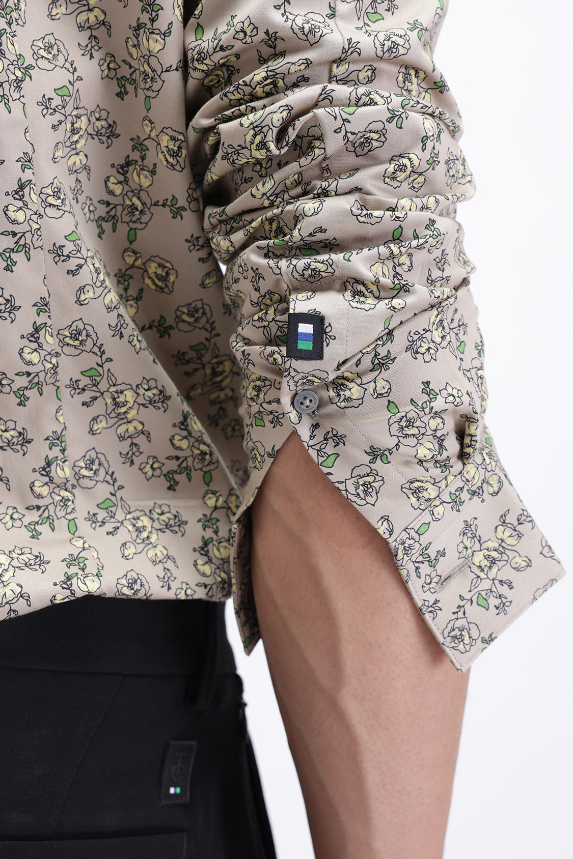 FLORAL PRINT SLIM FIT SHIRT