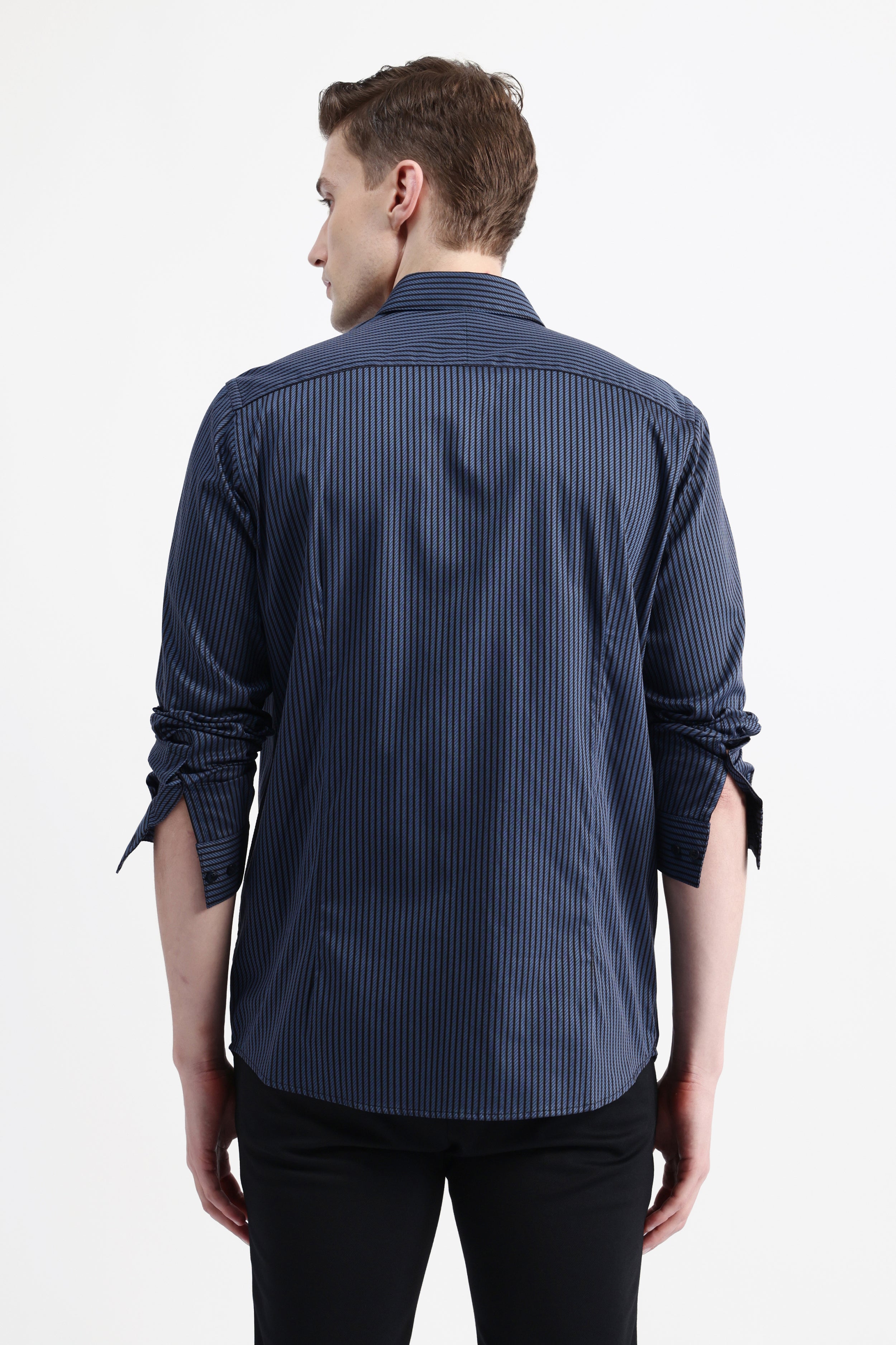 FULL SLEEVES STRIPED SHIRT