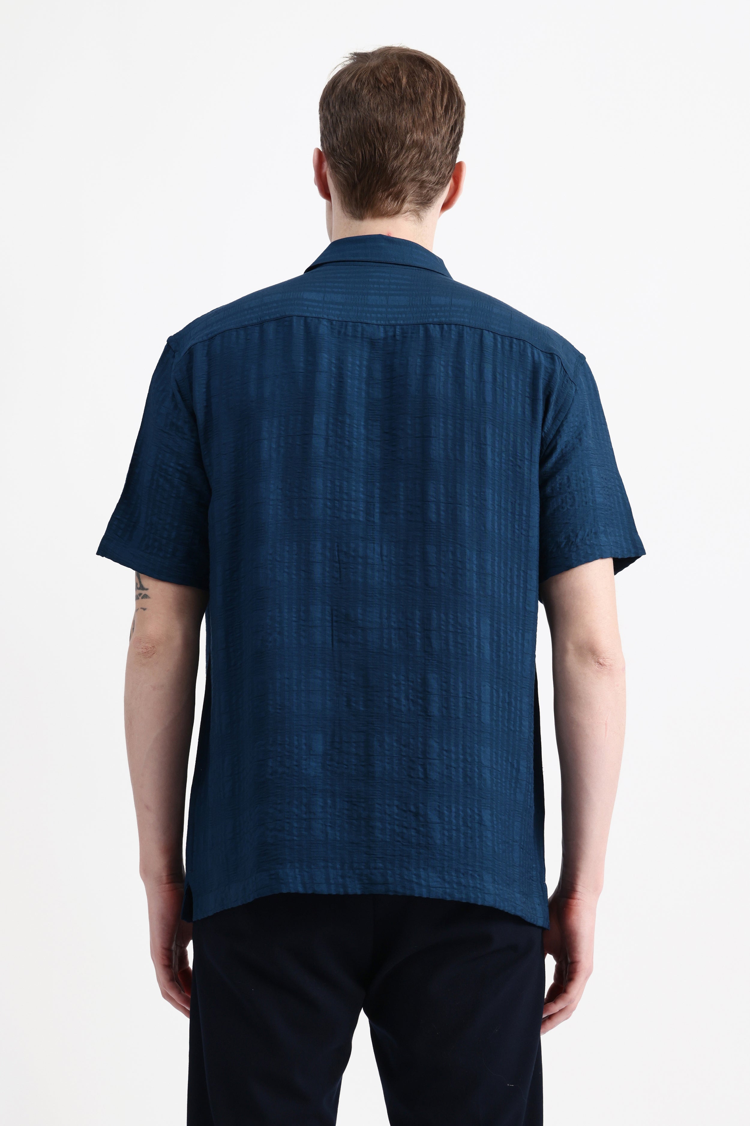 HALF SLEEVES TEXURED SHIRT