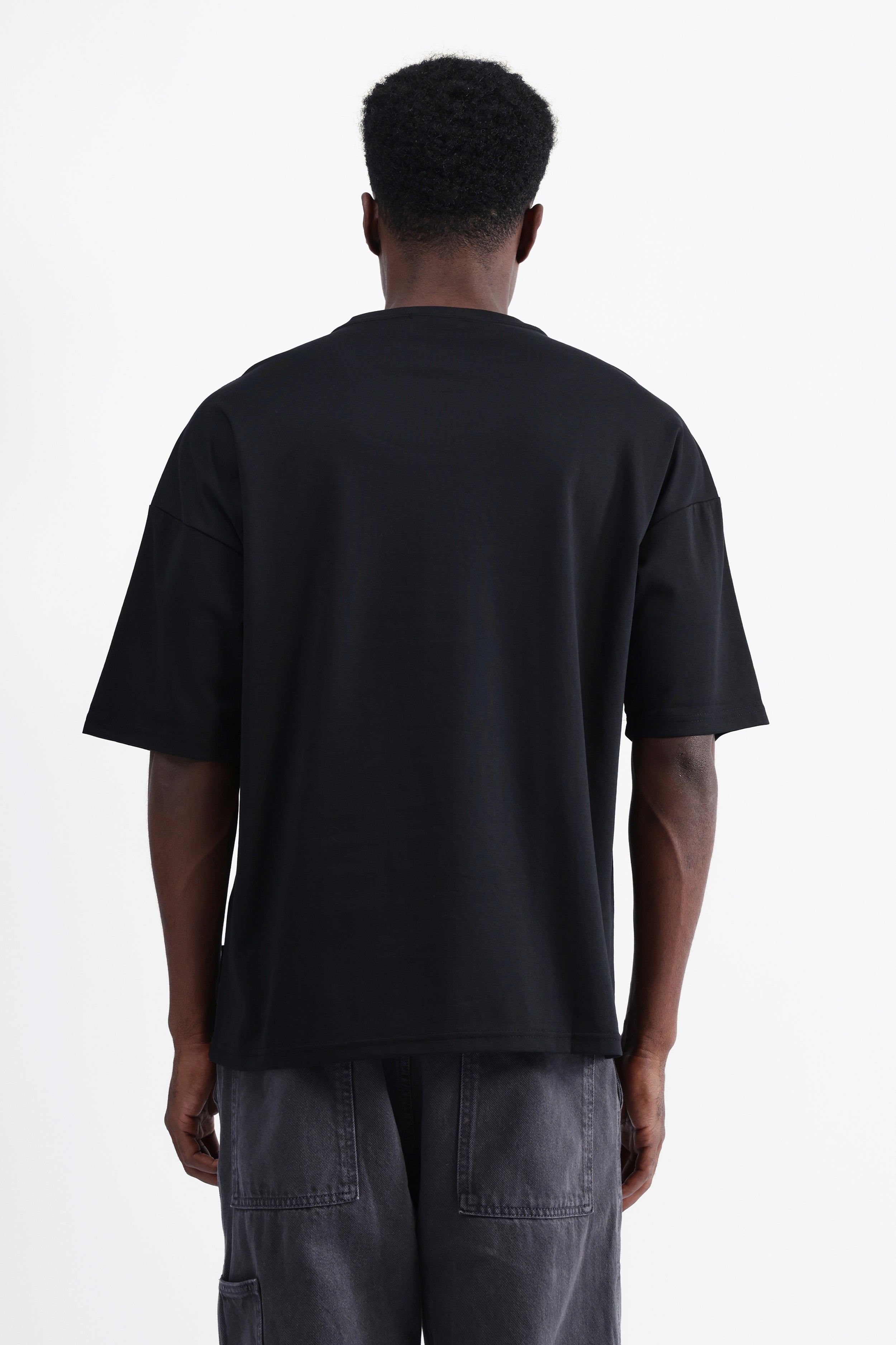 EMBROIDERED OVERSIZED T-SHIRT