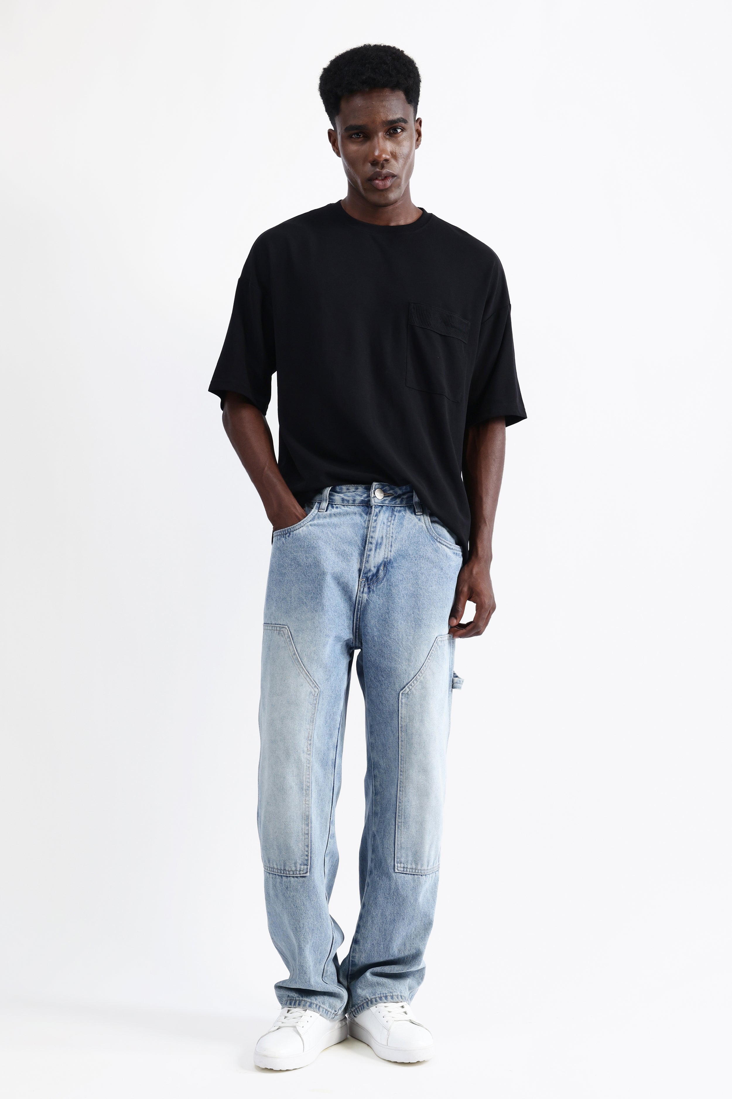 PATCH POCKET OVERSIZED T-SHIRT