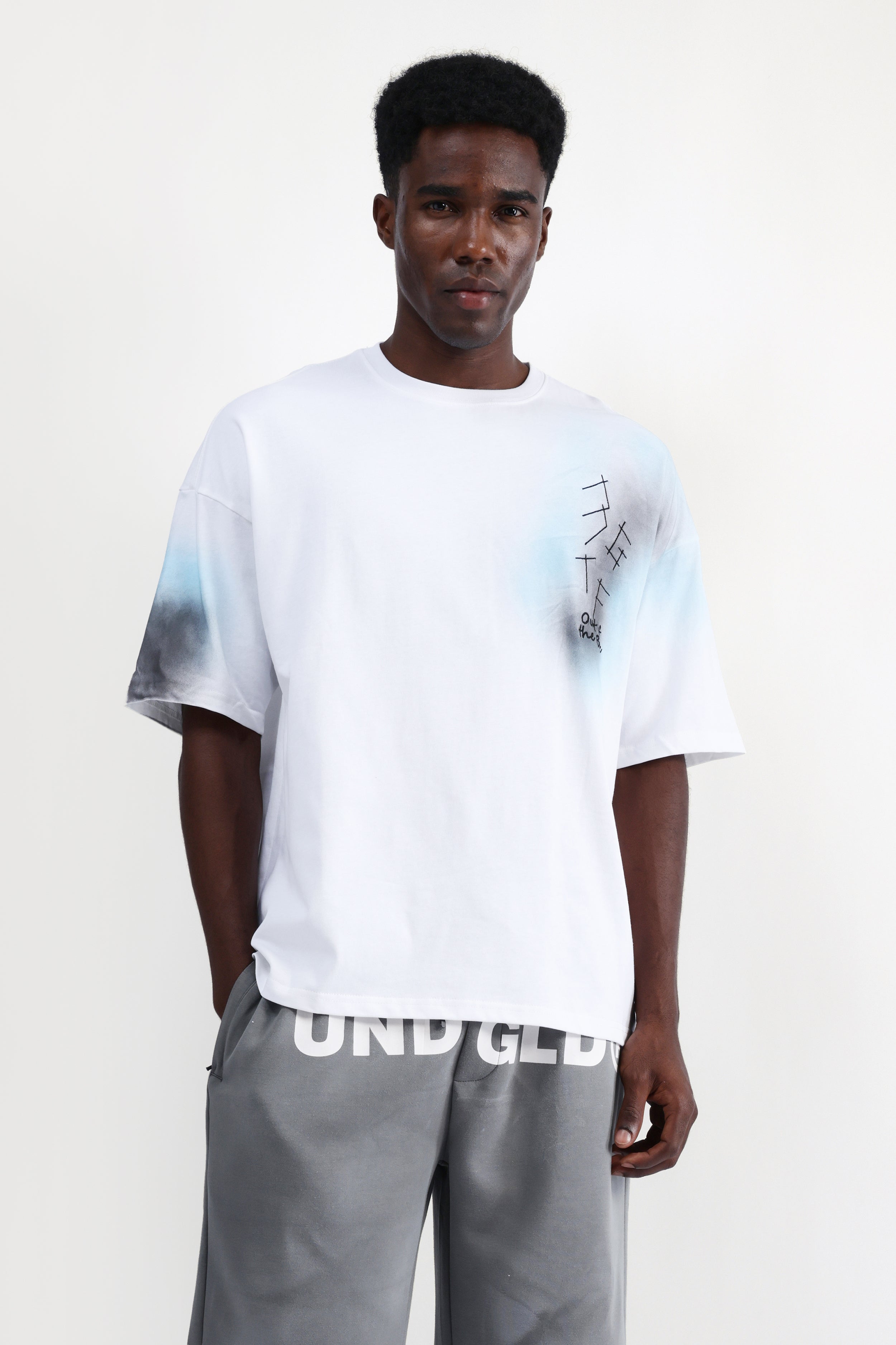 ABSTRACT PRINT OVERSIZED T-SHIRT