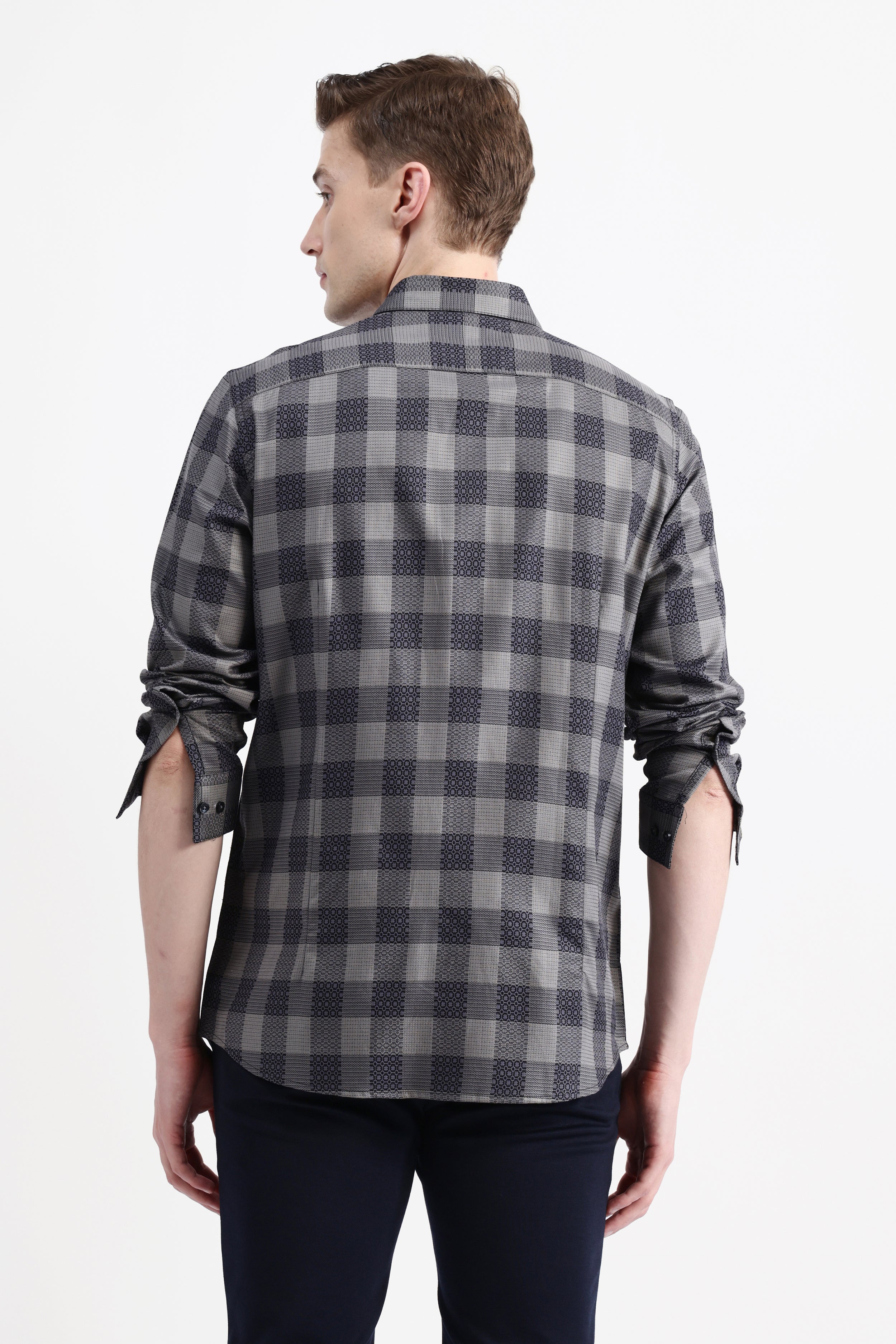 FULL SLEEVES CHECKED SHIRT