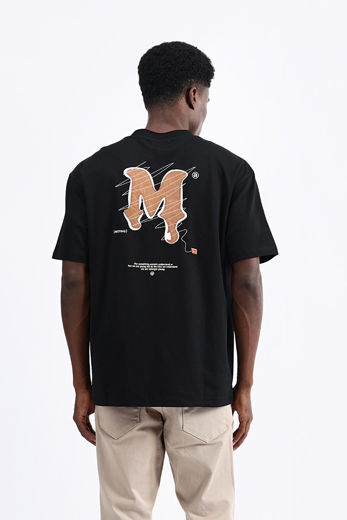 PATCH EMBROIDERED OVERSIZED TEE