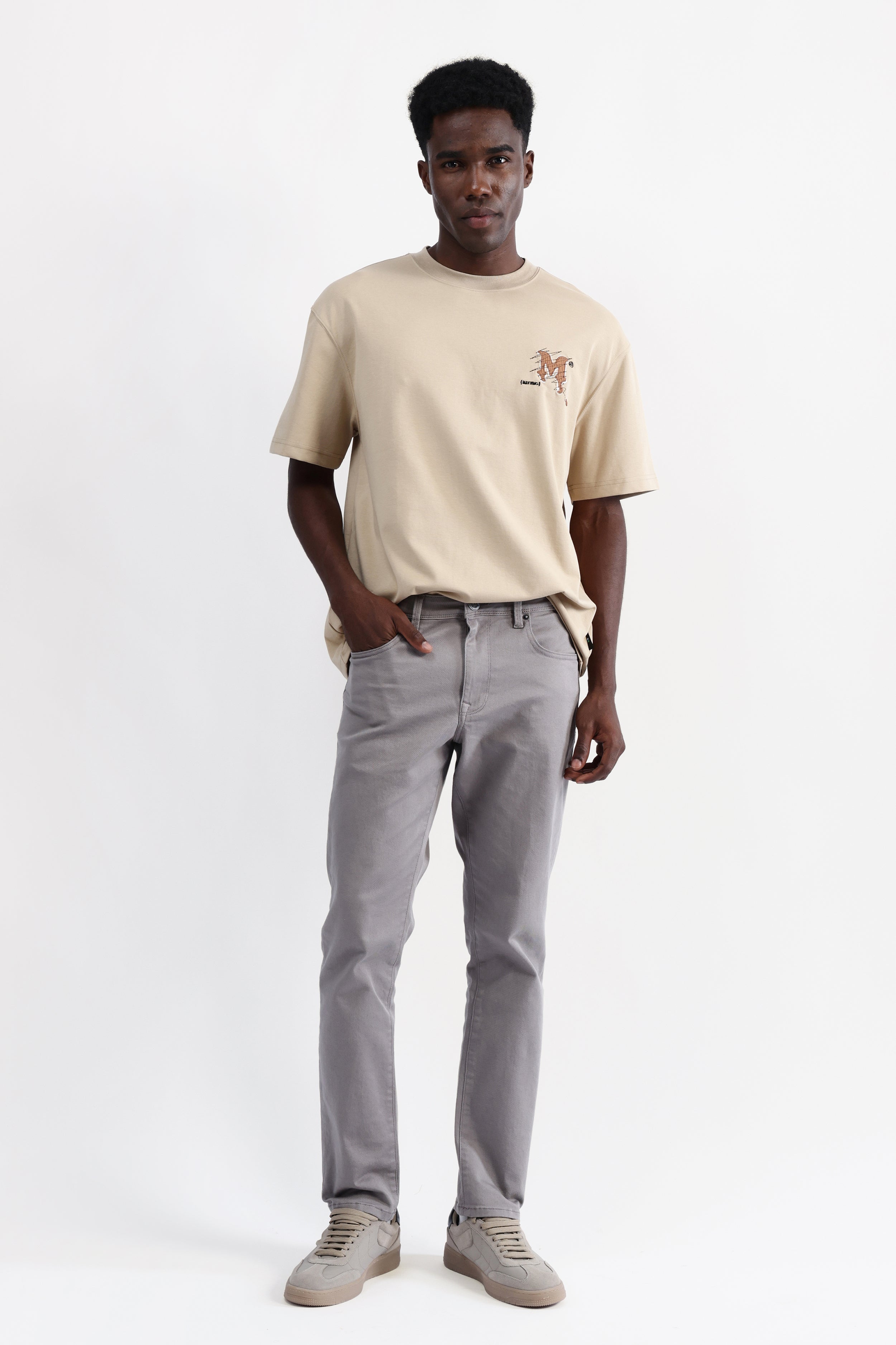 PATCH EMBROIDERED OVERSIZED T-SHIRT