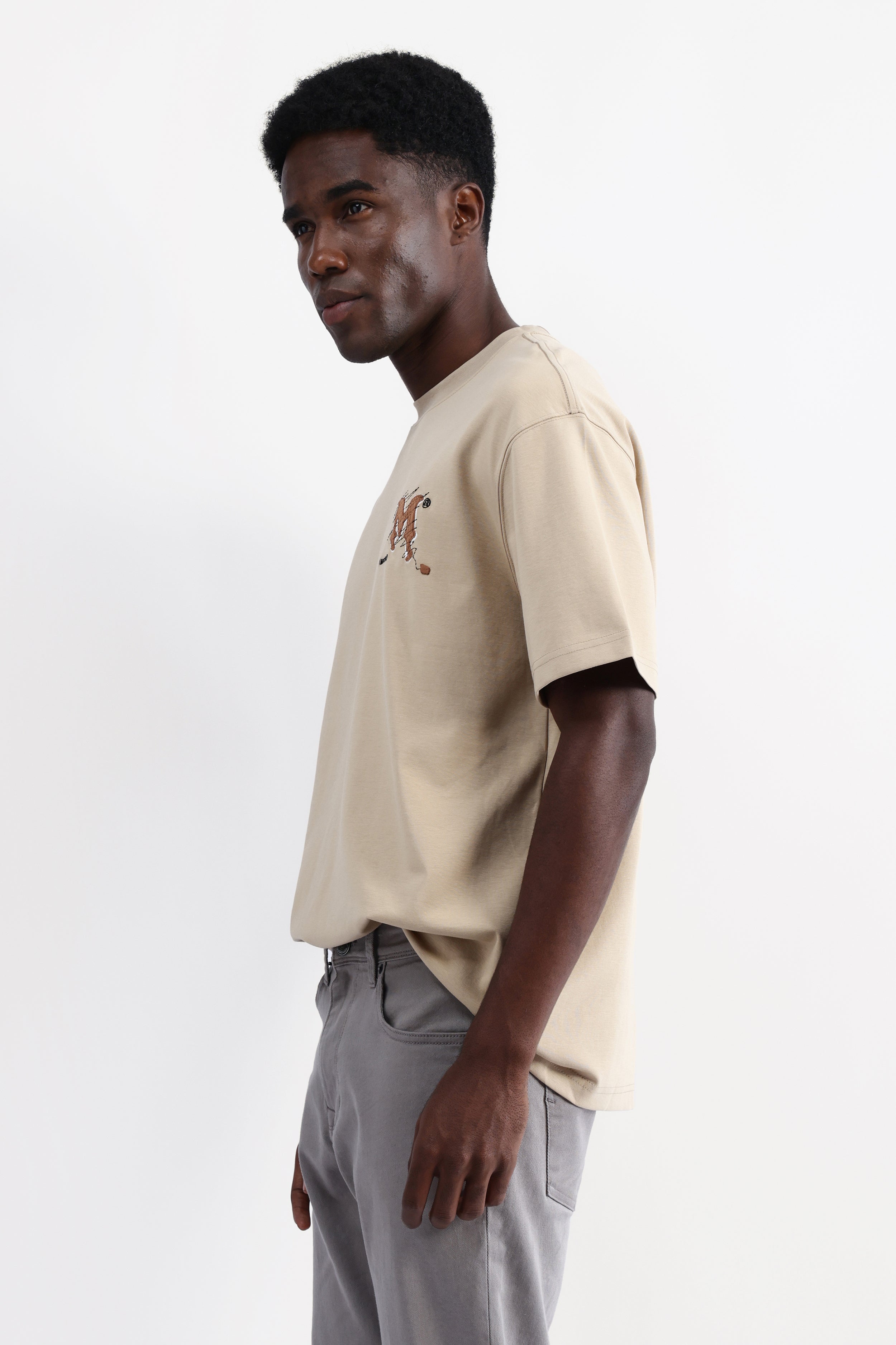 PATCH EMBROIDERED OVERSIZED T-SHIRT