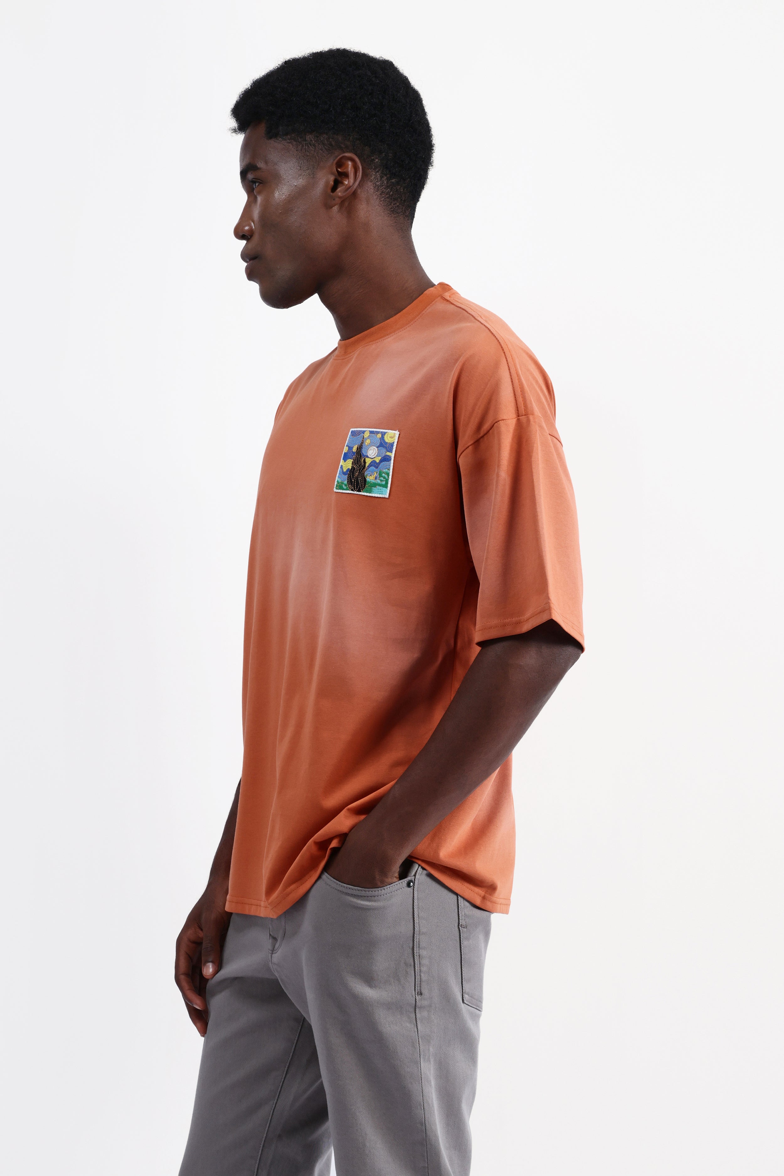 PATCH EMBROIDERED OVERSIZED T-SHIRT