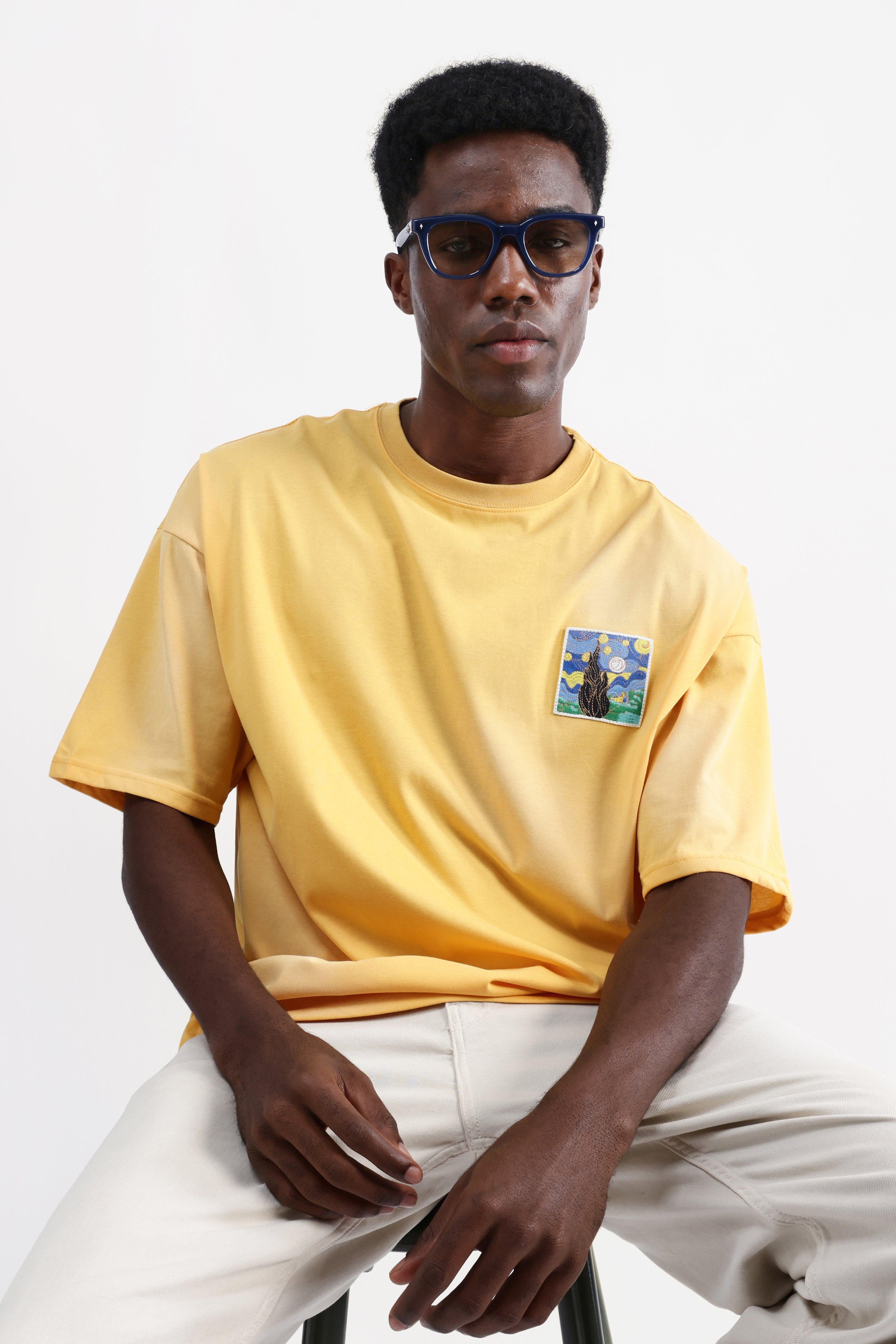 PATCH EMBROIDERED OVERSIZED T-SHIRT