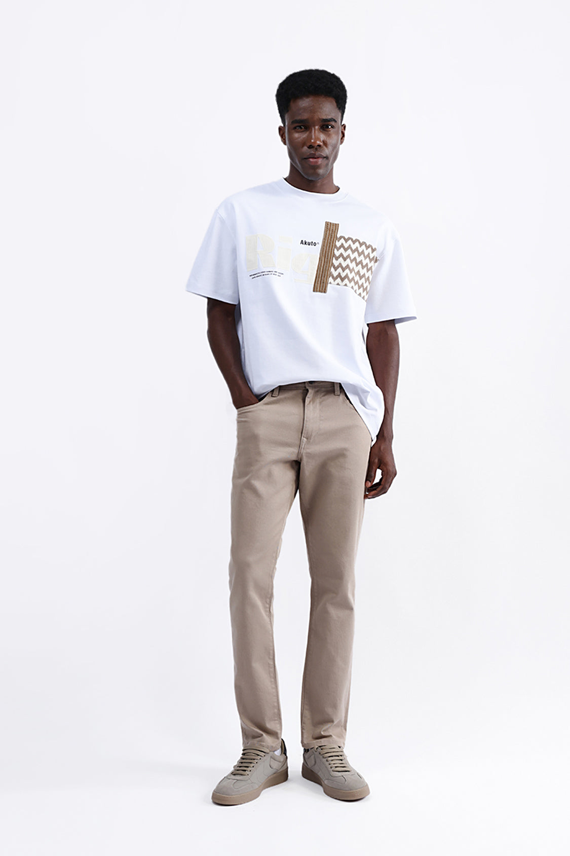 PATCH EMBROIDERED OVERSIZED TEE