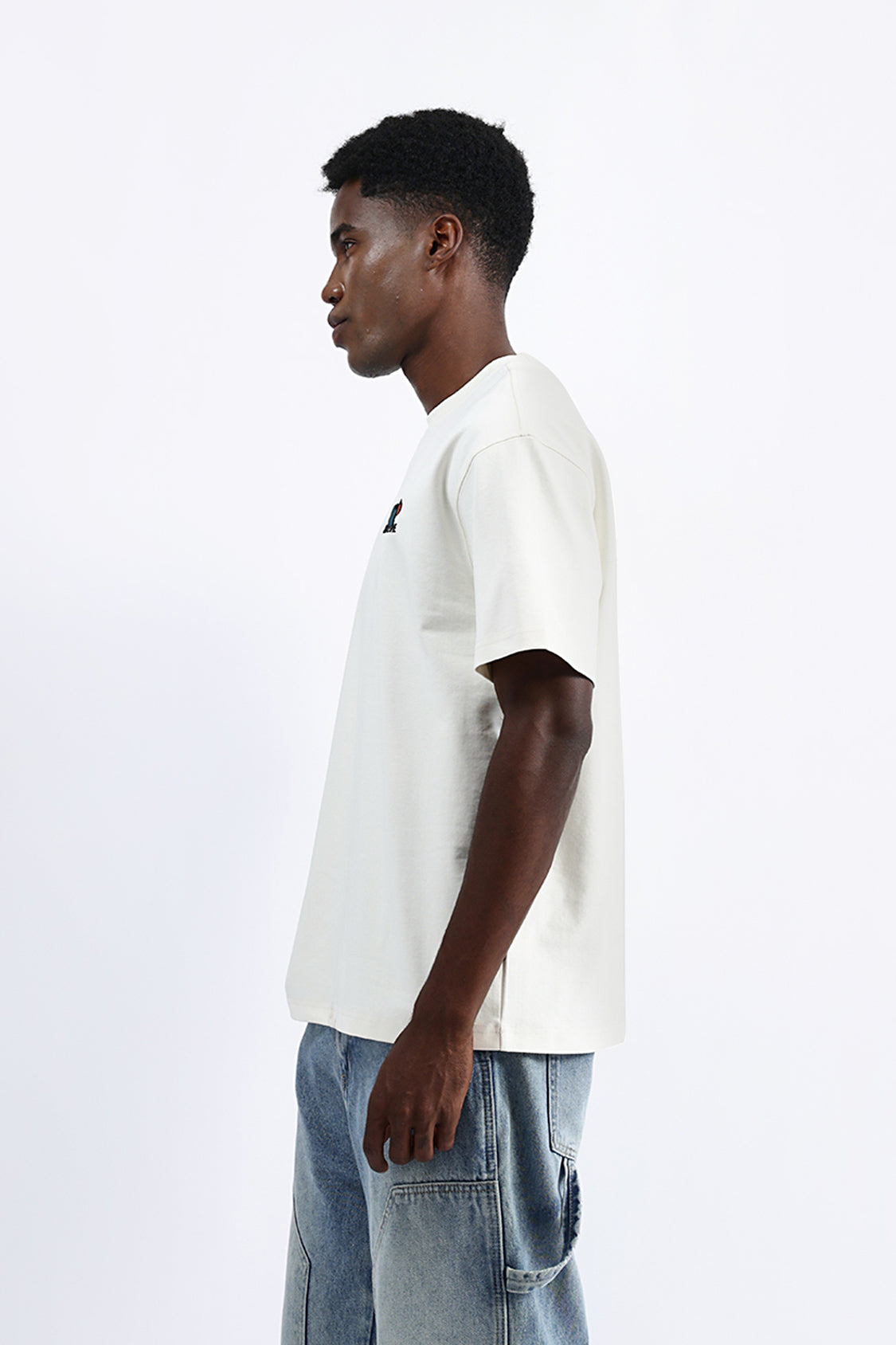 GRAPHIC BACKPRINT OVERSIZED TEES