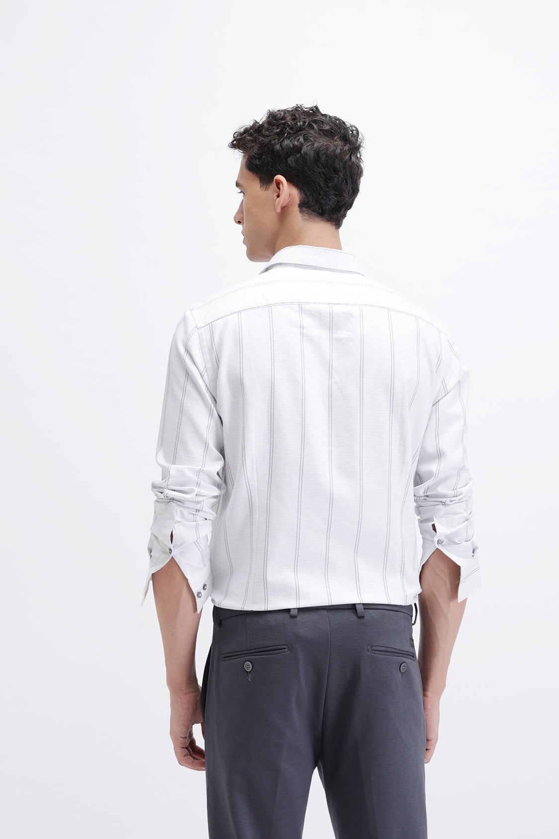 VERTICAL STRIPED SHIRT