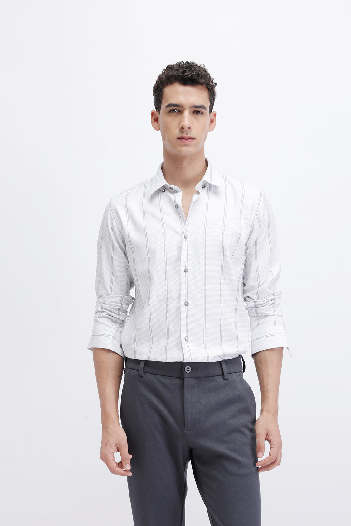 VERTICAL STRIPED SHIRT