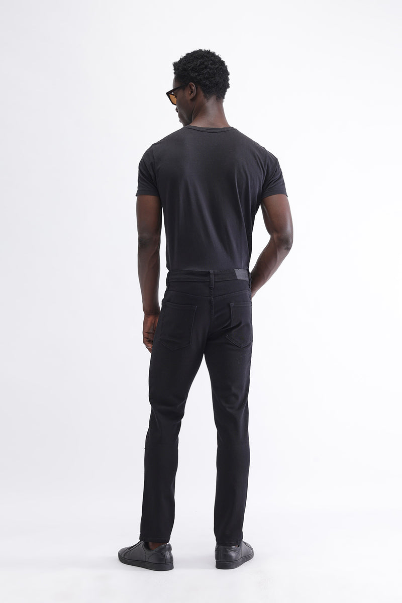SLIM FIT DARK WASH JEANS