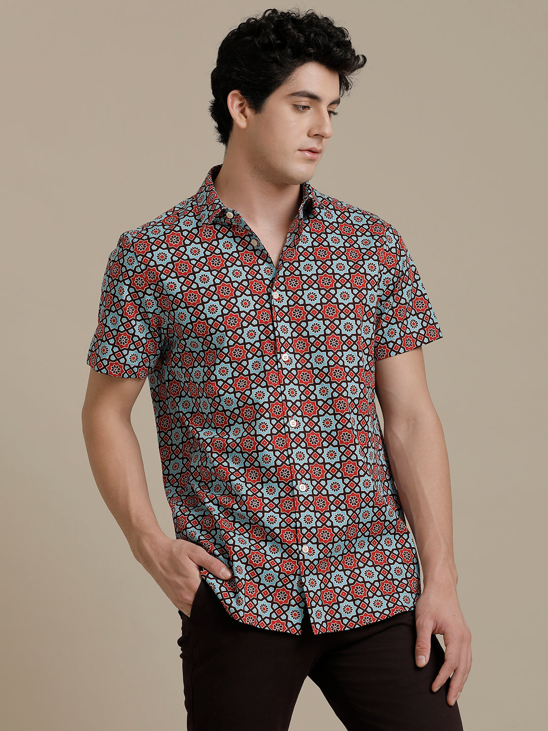 Red Blue Motif Print Short Sleeve Shirt