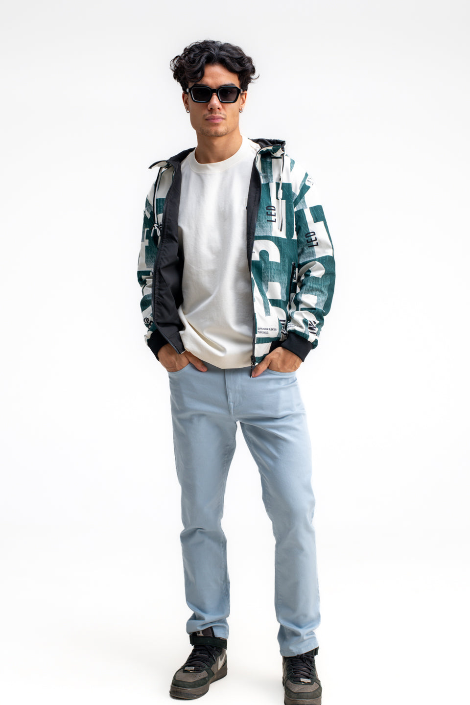 REVERSIBLE ABSTRACT PRINTED JACKET