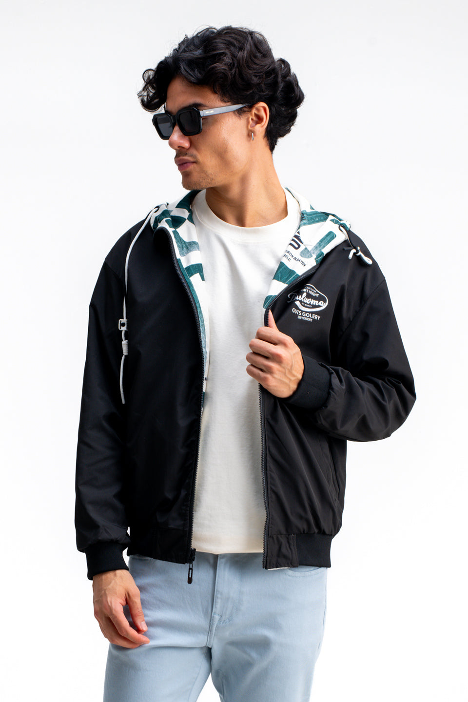 REVERSIBLE ABSTRACT PRINTED JACKET