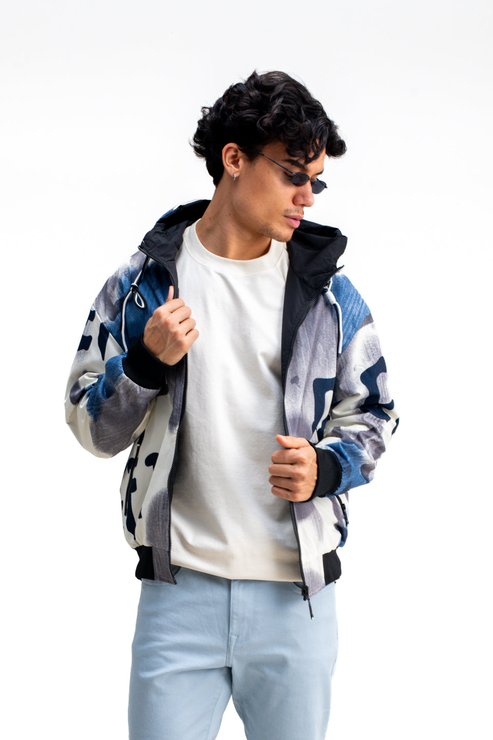 REVERSIBLE ABSTRACT PRINTED JACKET