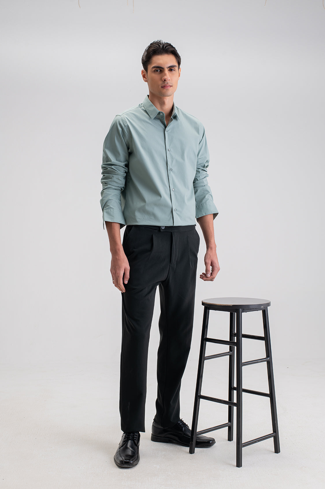 SLIM FIT CASUAL PLAIN SHIRT