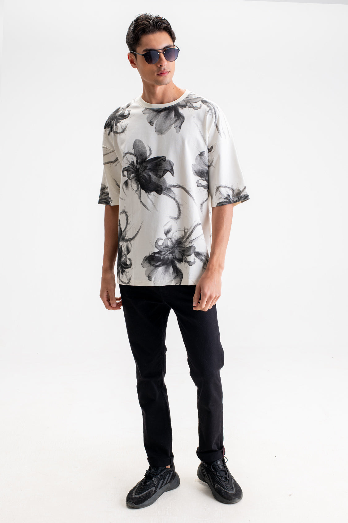 ALLOVER FLORAL PRINT OVERSIZED T-SHIRT