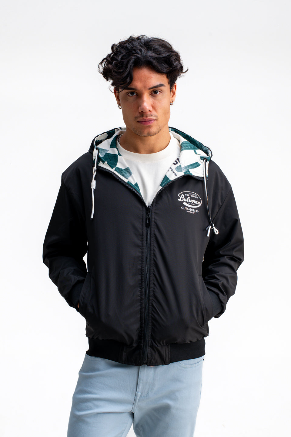 REVERSIBLE ABSTRACT PRINTED JACKET