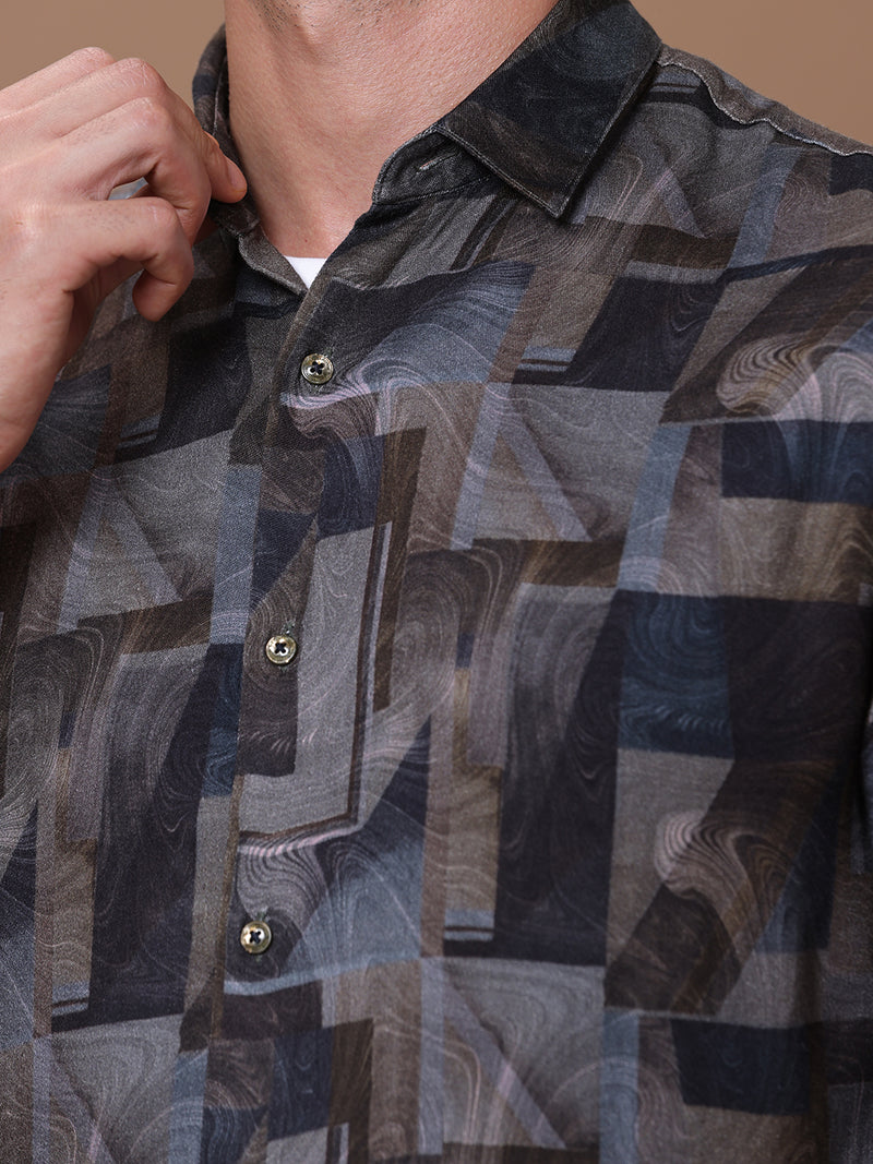 Printed Half Sleeve Pointed Collor Shirt