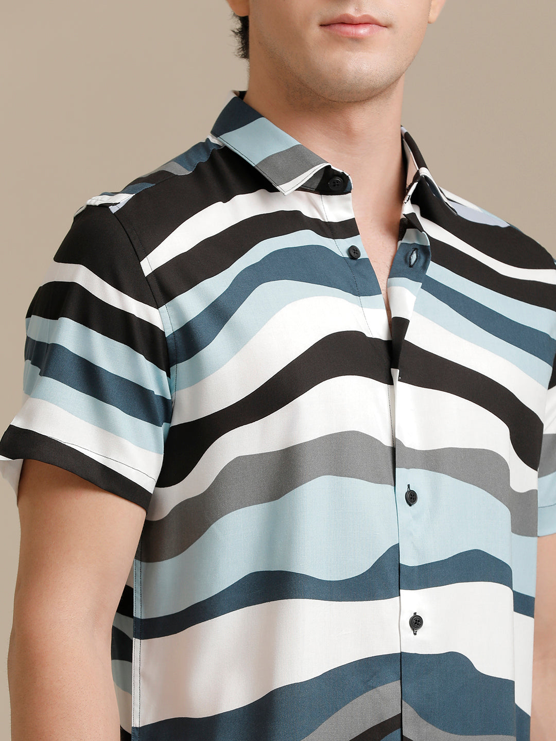 Black Waves Print Short Sleeve Shirt