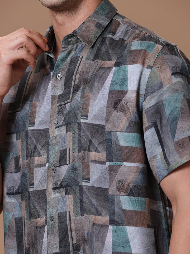 Printed Half Sleeve Pointed Collor Shirt