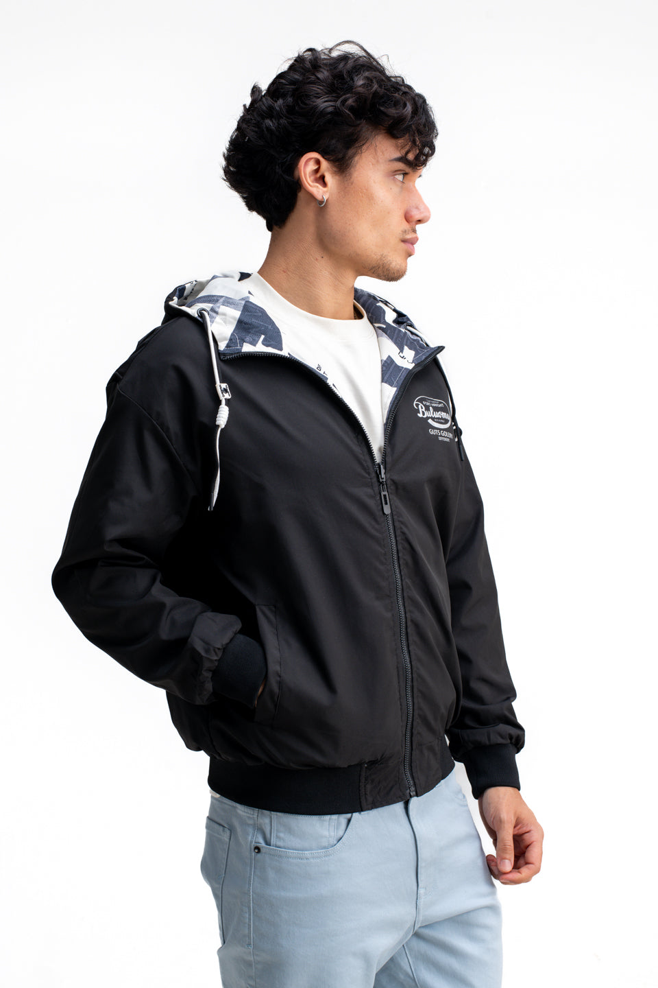 REVERSIBLE ABSTRACT PRINTED JACKET