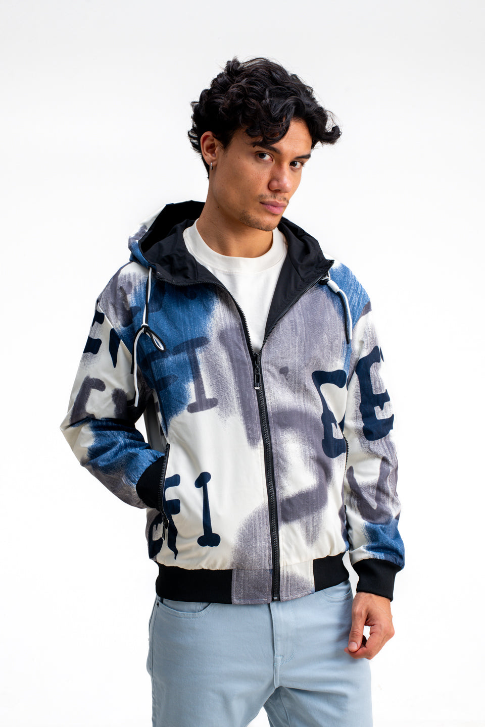 REVERSIBLE ABSTRACT PRINTED JACKET