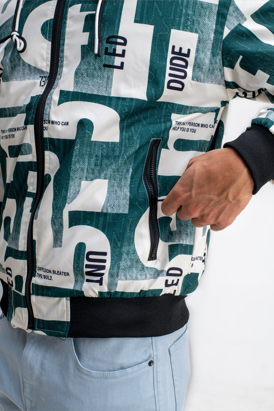 REVERSIBLE ABSTRACT PRINTED JACKET