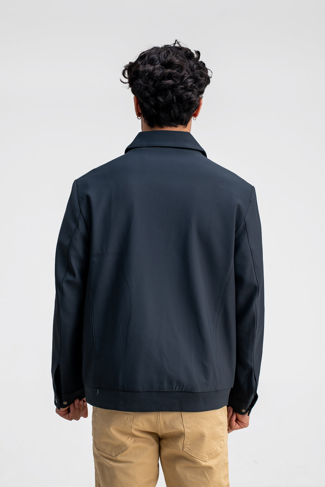 SPREAD COLLAR PLAIN JACKET