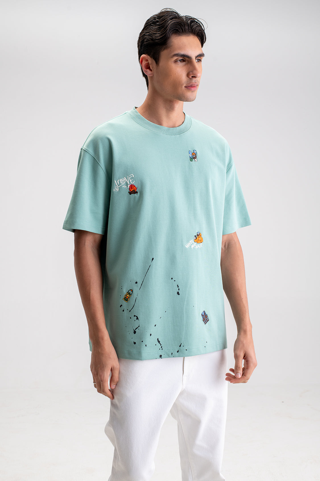 GRAPHIC PRINT OVERSIZED TEE