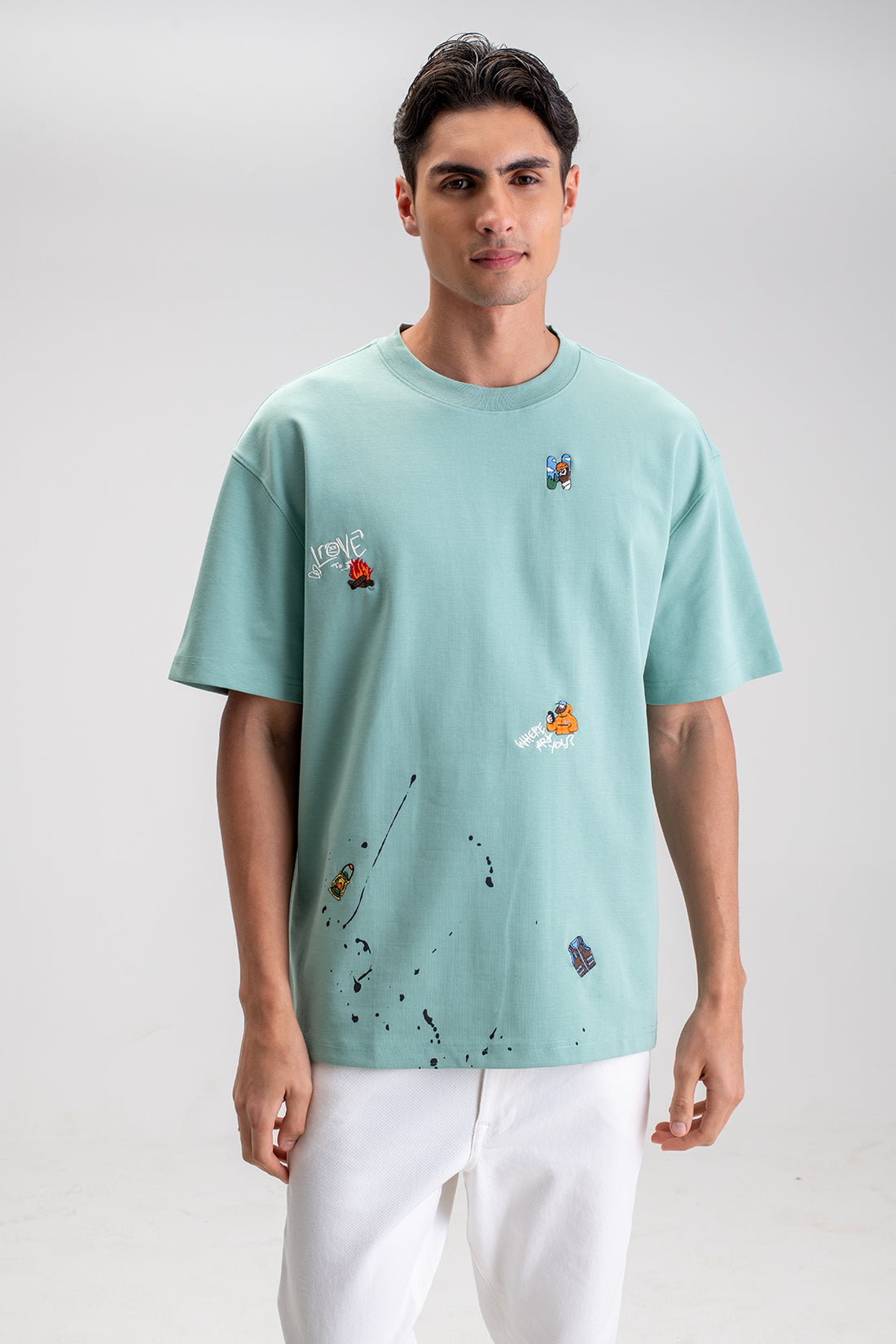 GRAPHIC PRINT OVERSIZED TEE