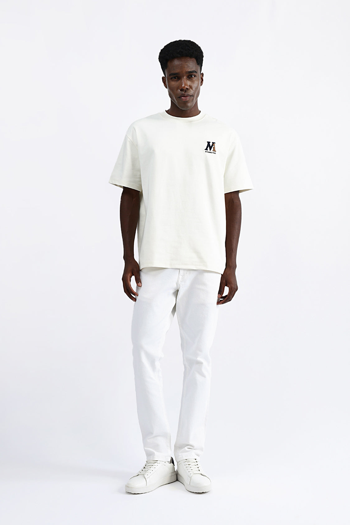 GRAPHIC PRINT OVERSIZE TEE