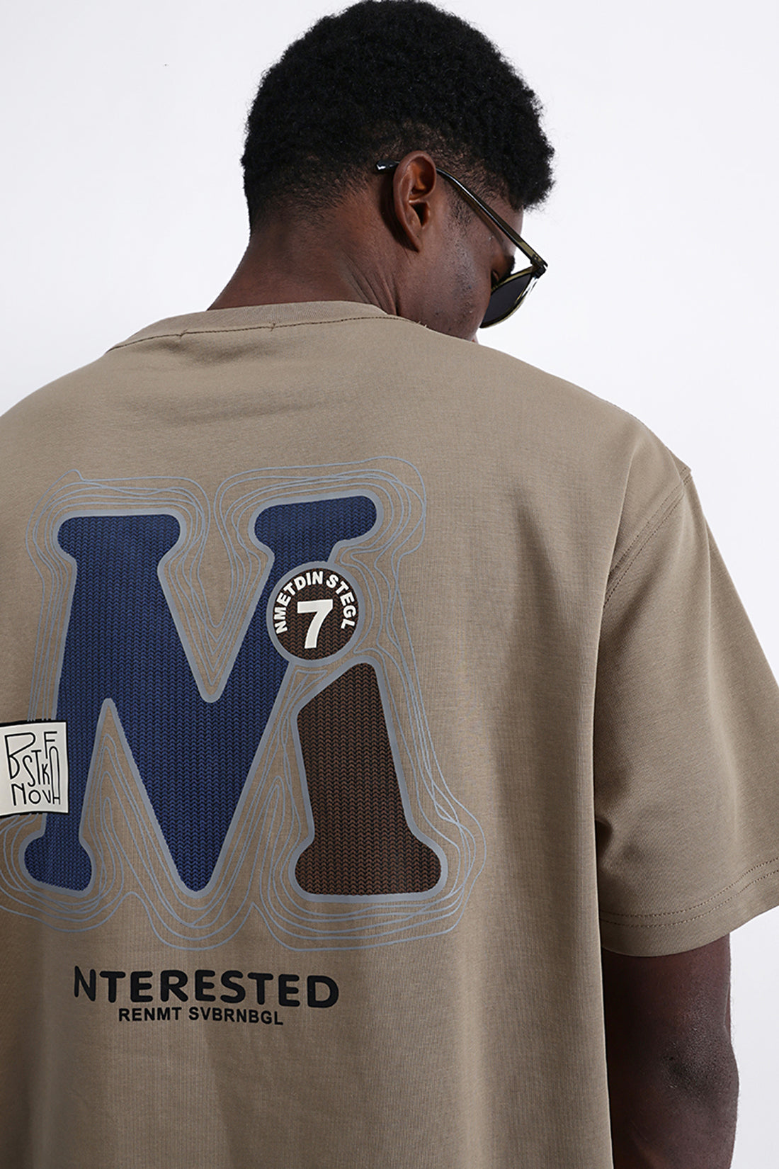 GRAPHIC PRINT OVERSIZE TEE