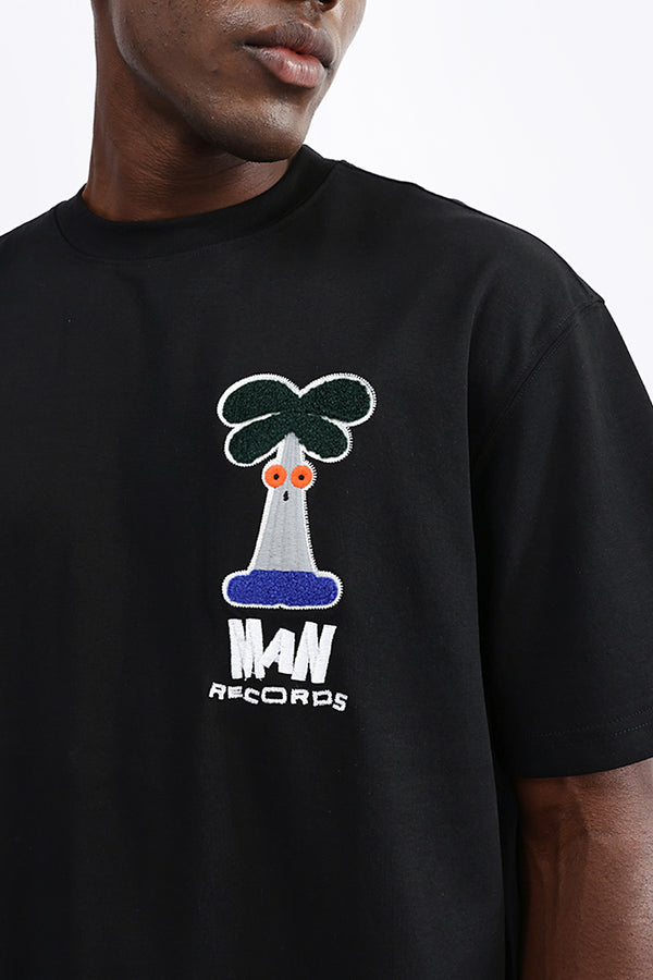 PATCH EMBROIDERED OVERSIZE TEES